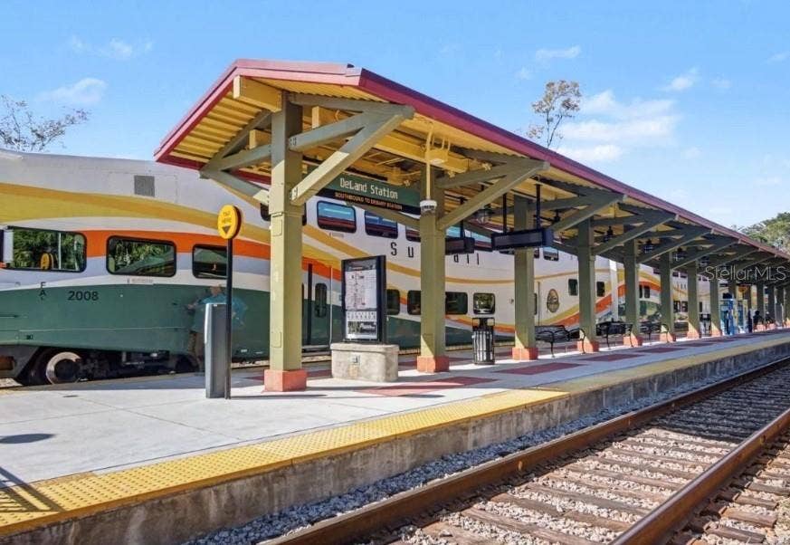Just 1 mile to Sunrail DeLand- explore & commute with ease.