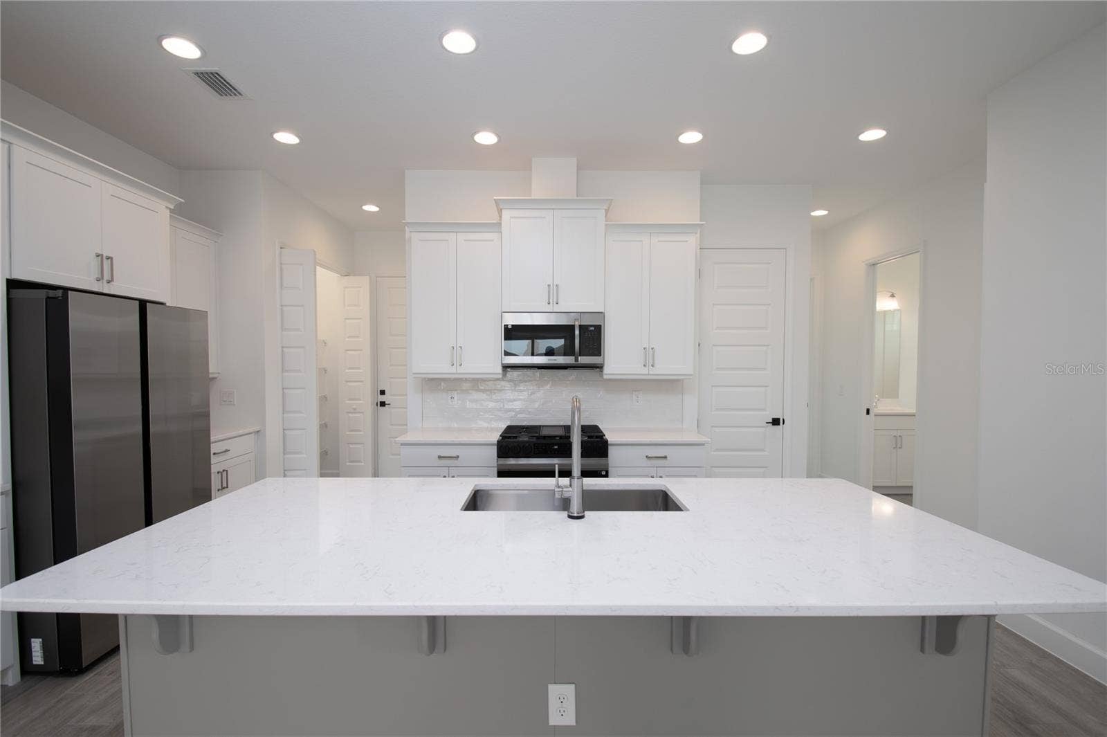 3361 GALERAS DRIVE, Melbourne, FL 32940 3361 GALERAS DRIVE, Melbourne, FL 32940