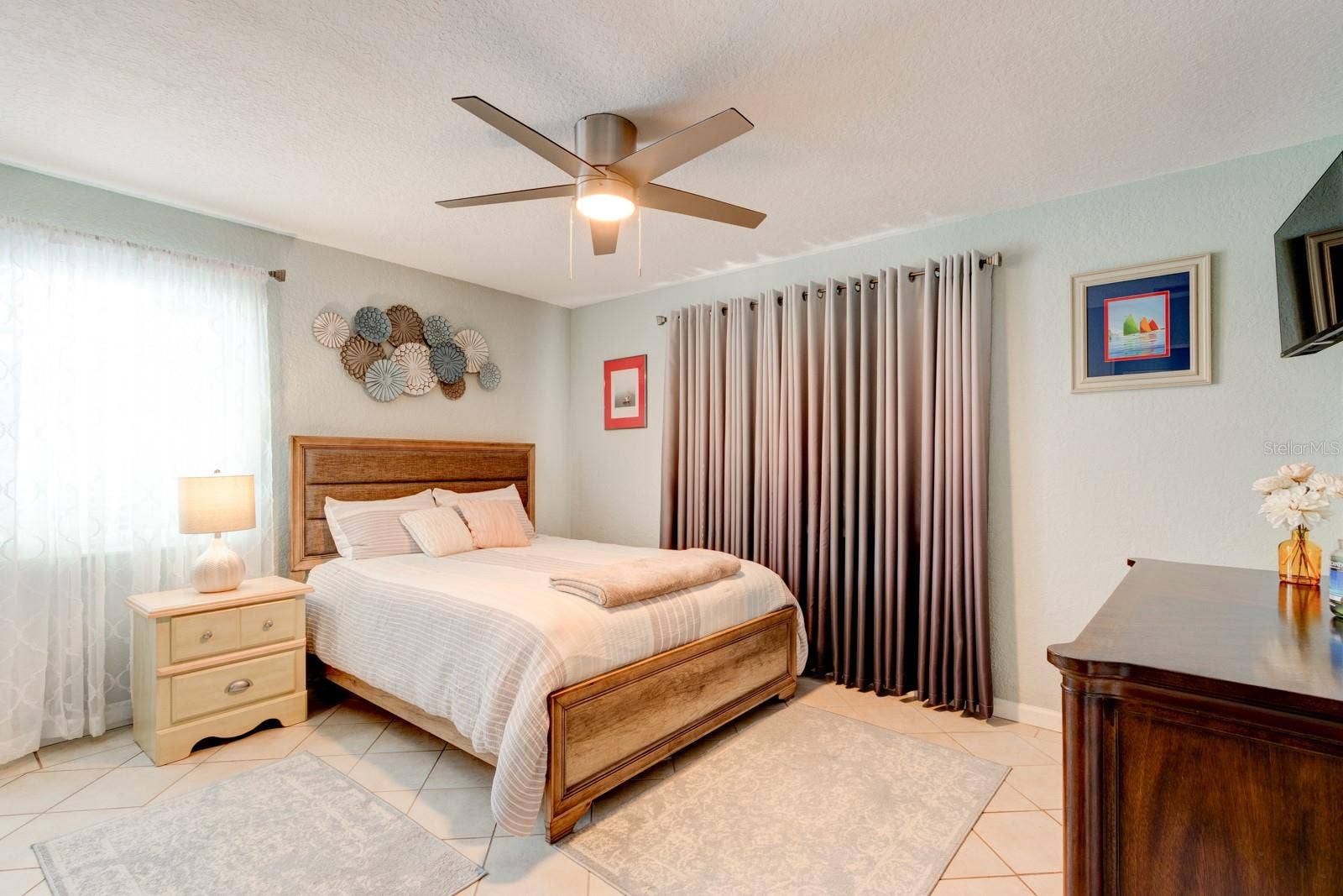 14 TROPICAL DRIVE, Ormond Beach, FL 32176 14 TROPICAL DRIVE, Ormond Beach, FL 32176