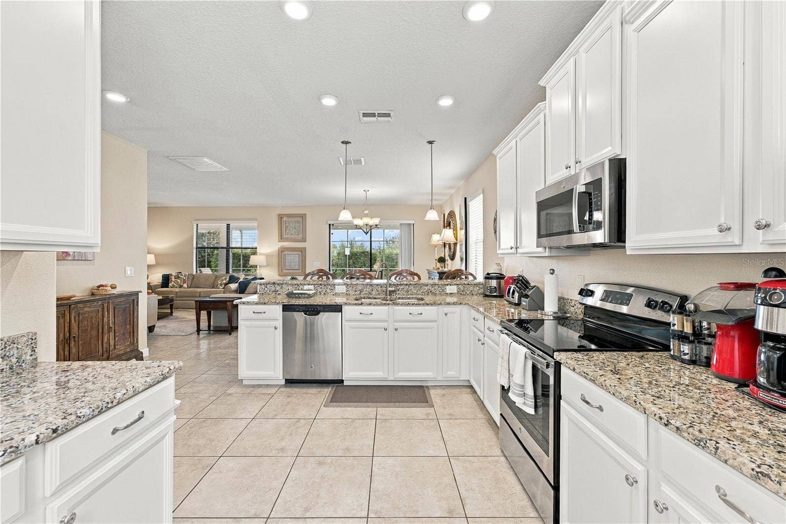 9037 SHADOW MOUNTAIN STREET, Davenport, FL 33896