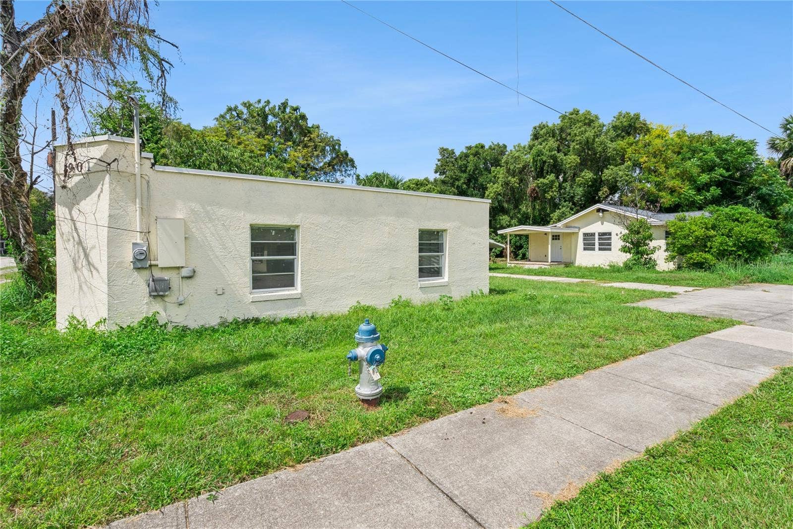 2112 LEE STREET, Orlando, FL 32805 2112 LEE STREET, Orlando, FL 32805