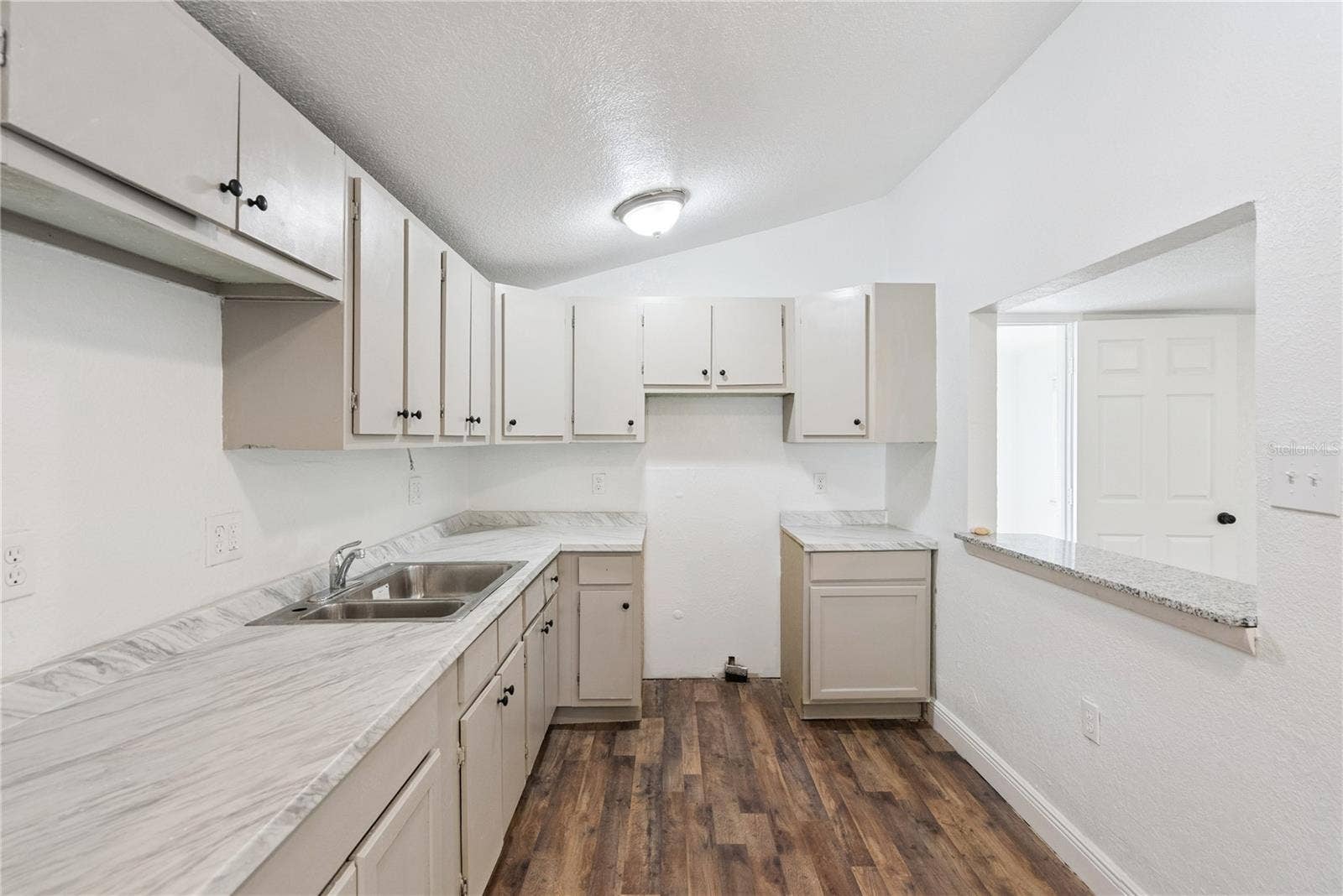 2112 LEE STREET, Orlando, FL 32805 2112 LEE STREET, Orlando, FL 32805