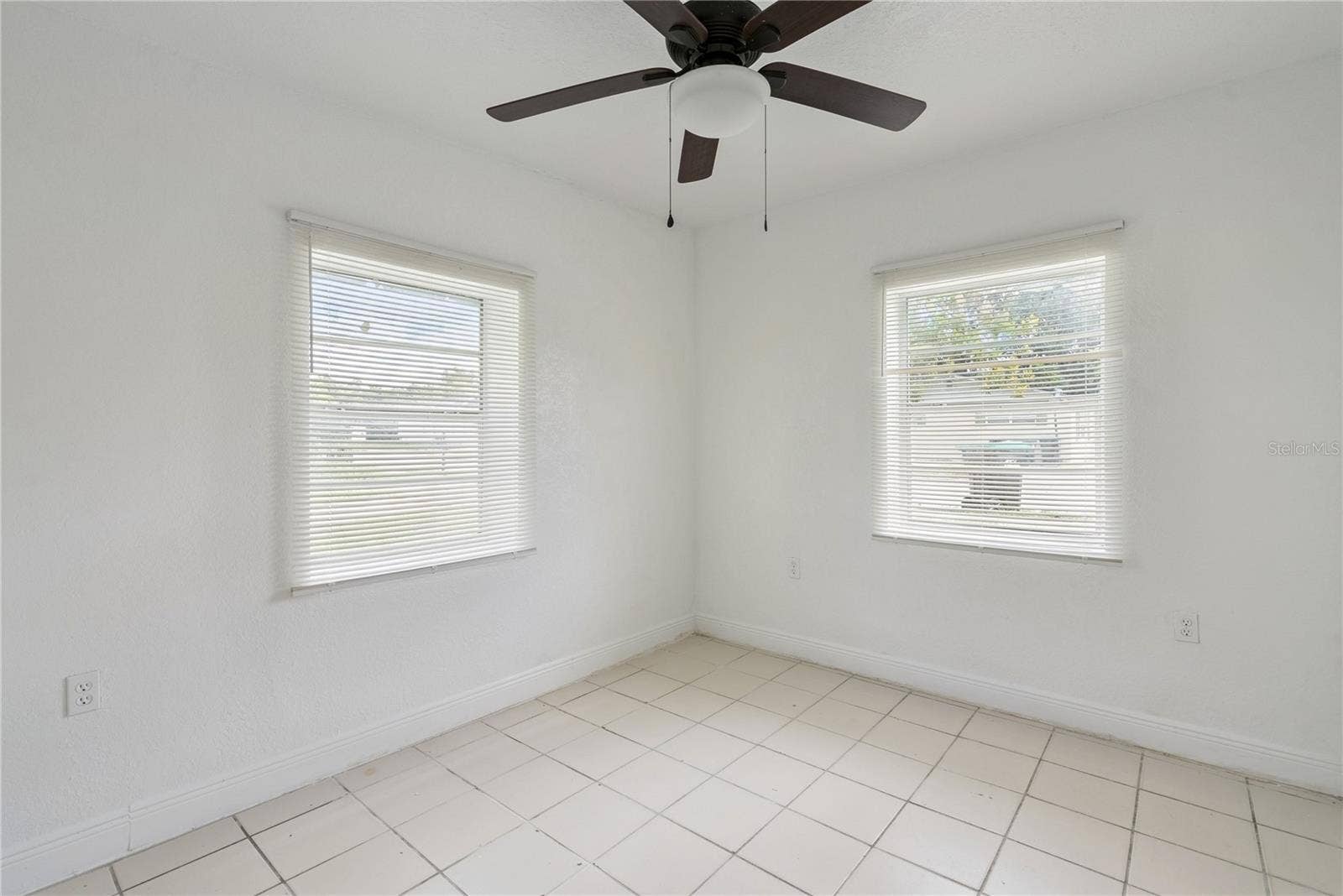 2112 LEE STREET, Orlando, FL 32805 2112 LEE STREET, Orlando, FL 32805