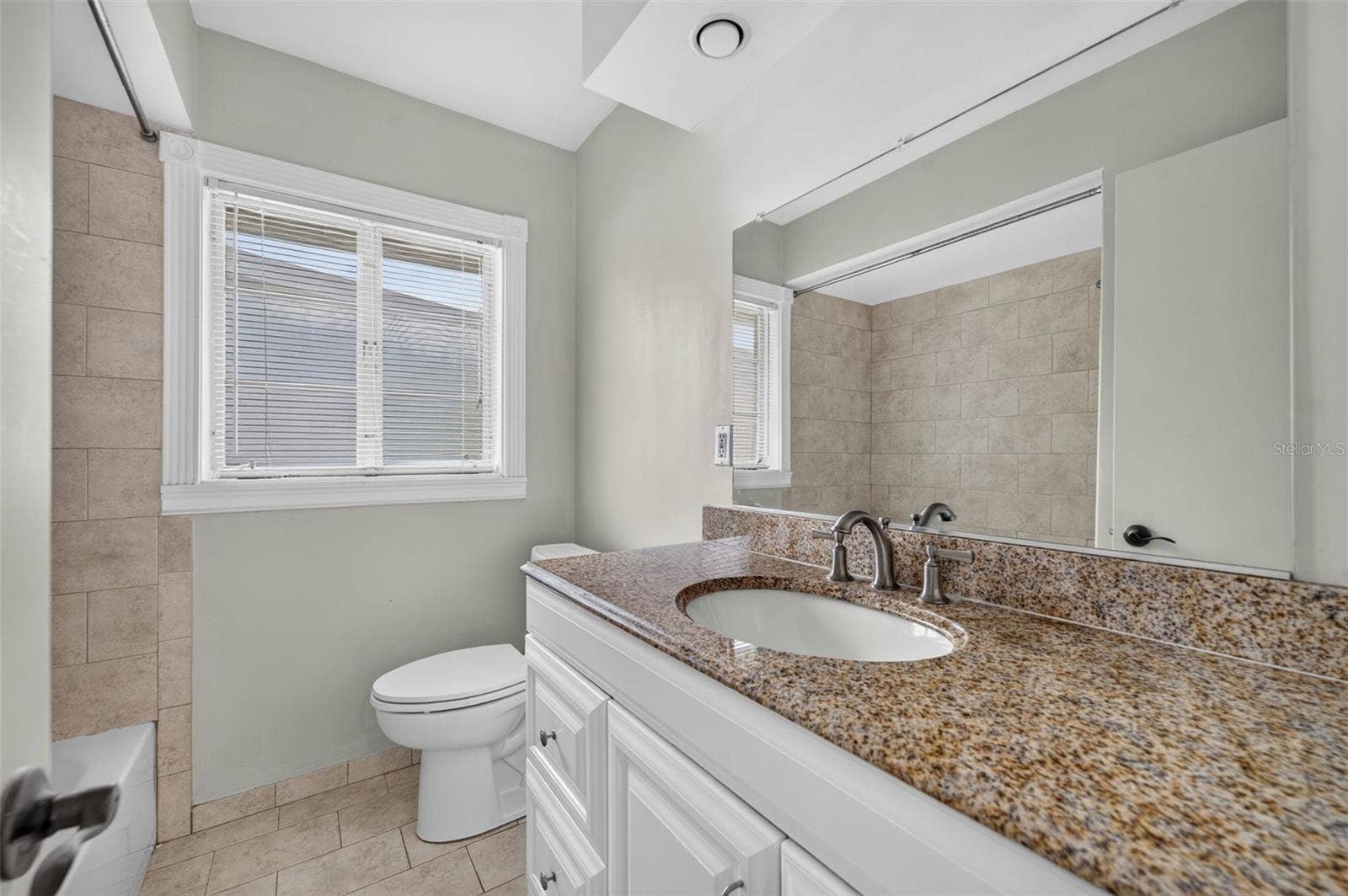 200 SENECA TRAIL, Maitland, FL 32751 200 SENECA TRAIL, Maitland, FL 32751
