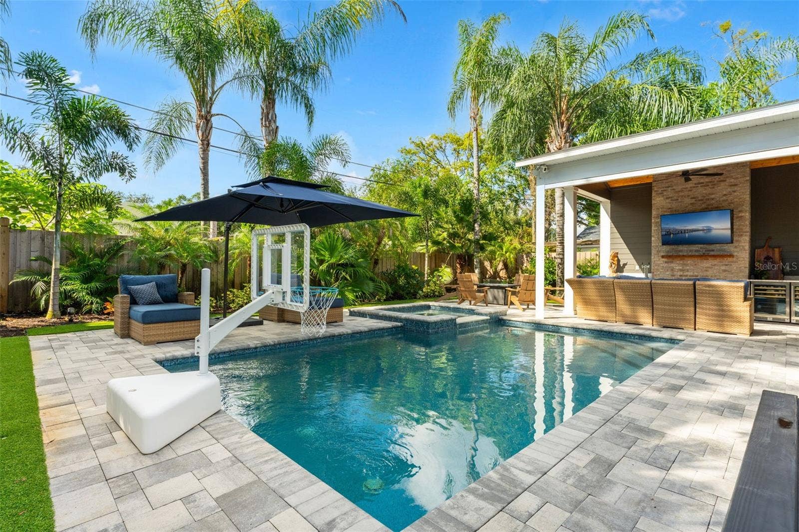 1018 W HARVARD STREET, Orlando, FL 32804 1018 W HARVARD STREET, Orlando, FL 32804
