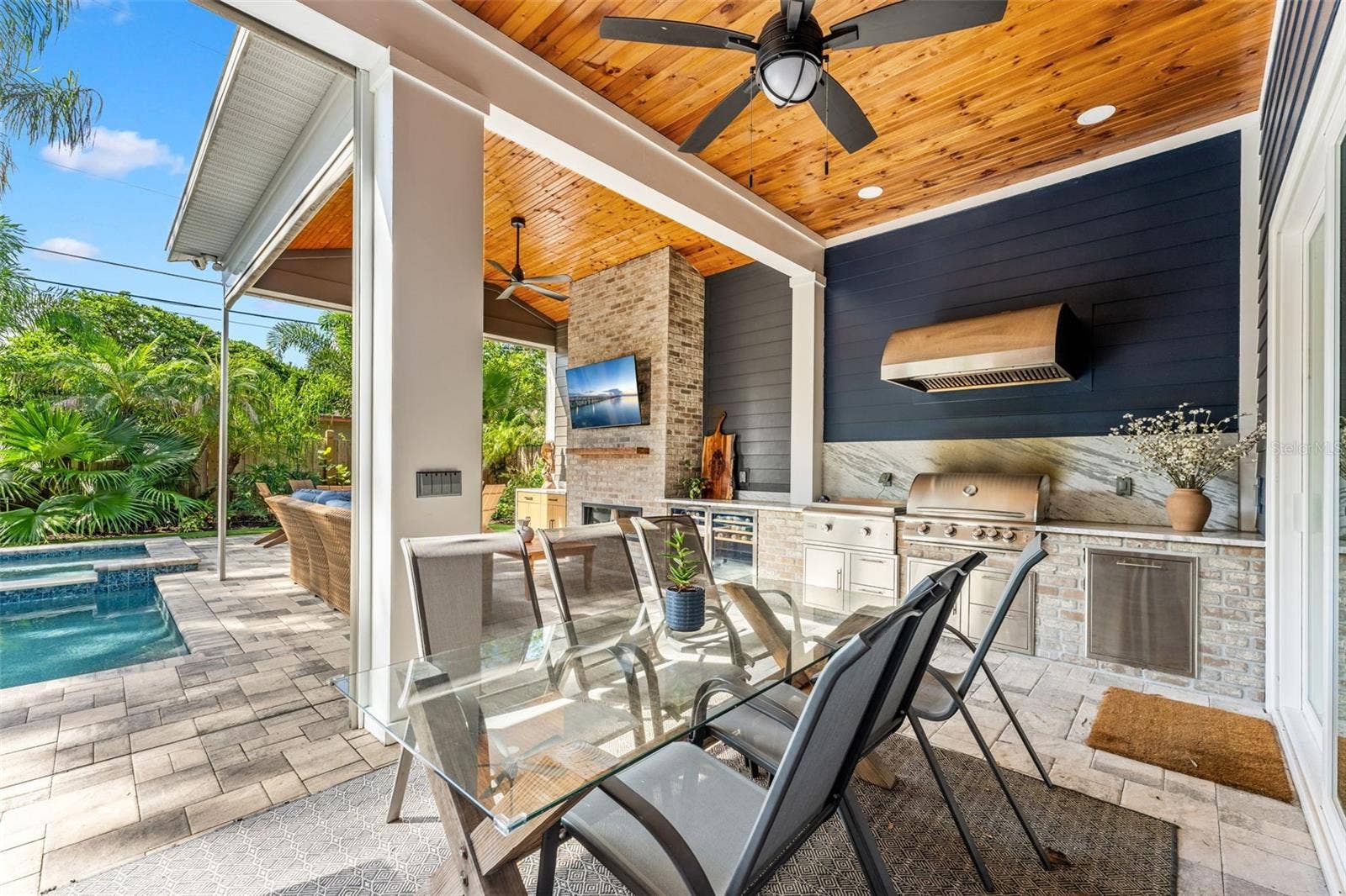 1018 W HARVARD STREET, Orlando, FL 32804 1018 W HARVARD STREET, Orlando, FL 32804