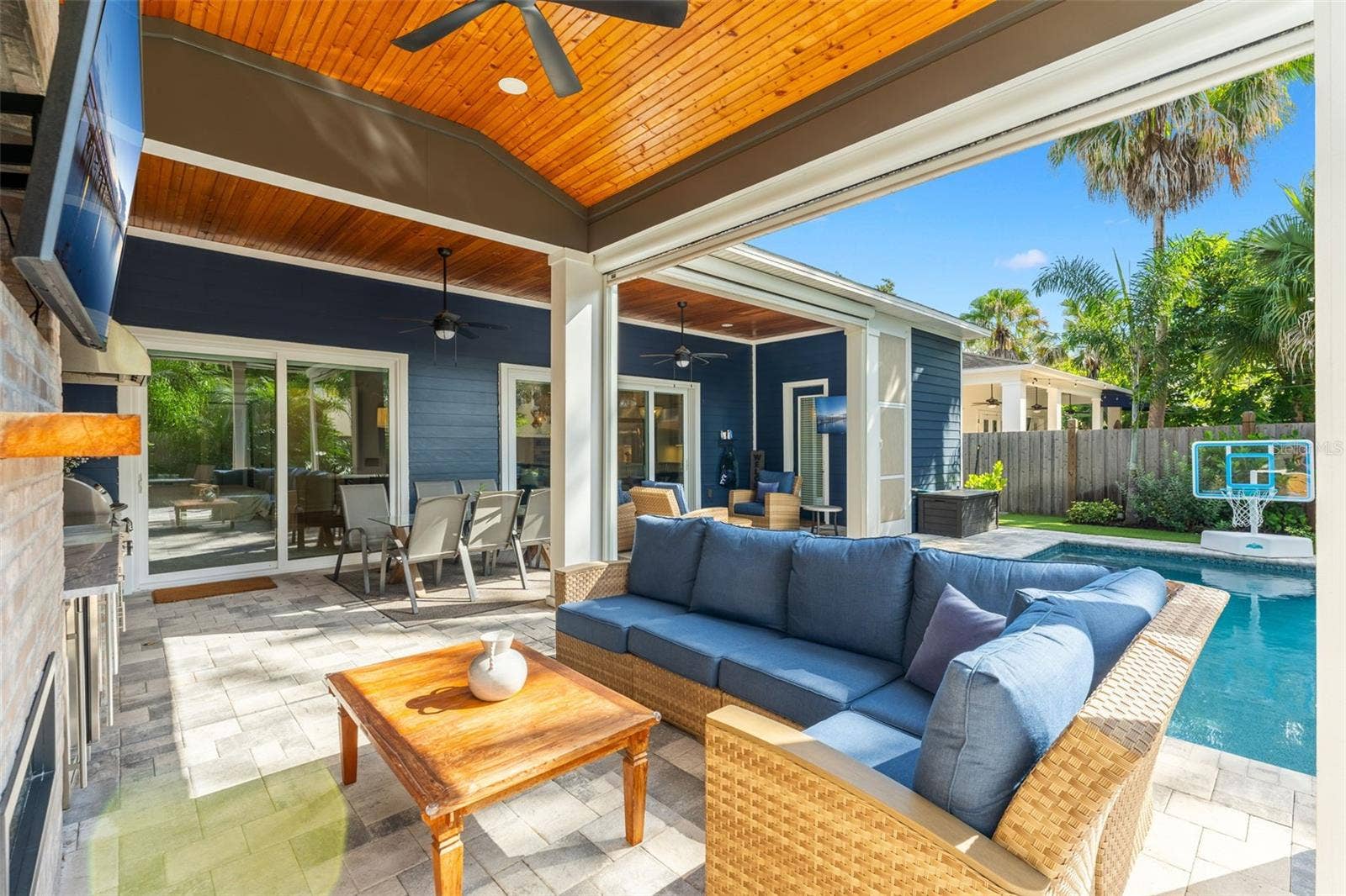 1018 W HARVARD STREET, Orlando, FL 32804 1018 W HARVARD STREET, Orlando, FL 32804