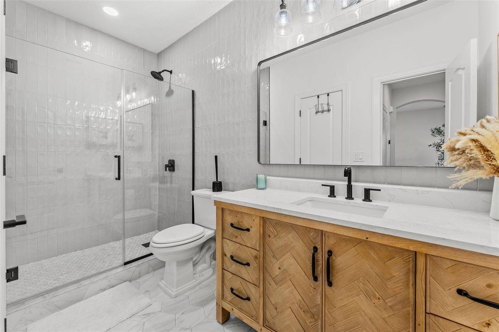 1018 W HARVARD STREET, Orlando, FL 32804 1018 W HARVARD STREET, Orlando, FL 32804