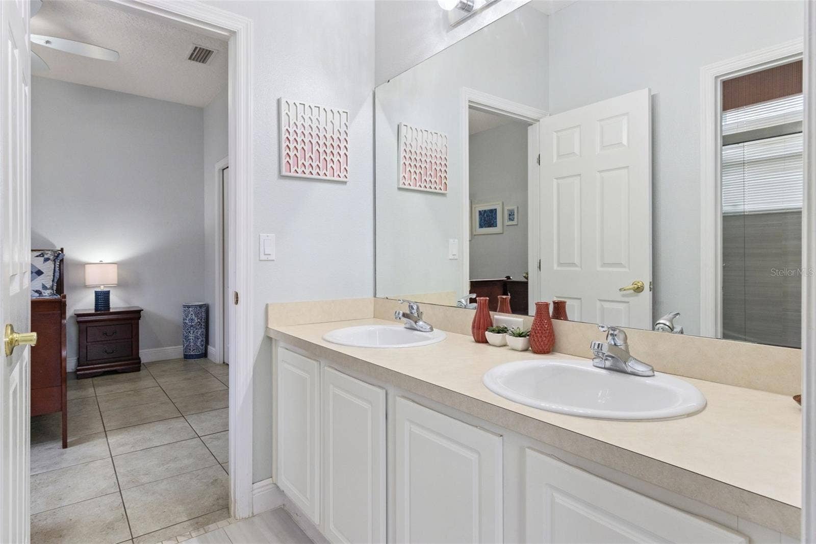 170 MINNIEHAHA CIRCLE, Haines City, FL 33844