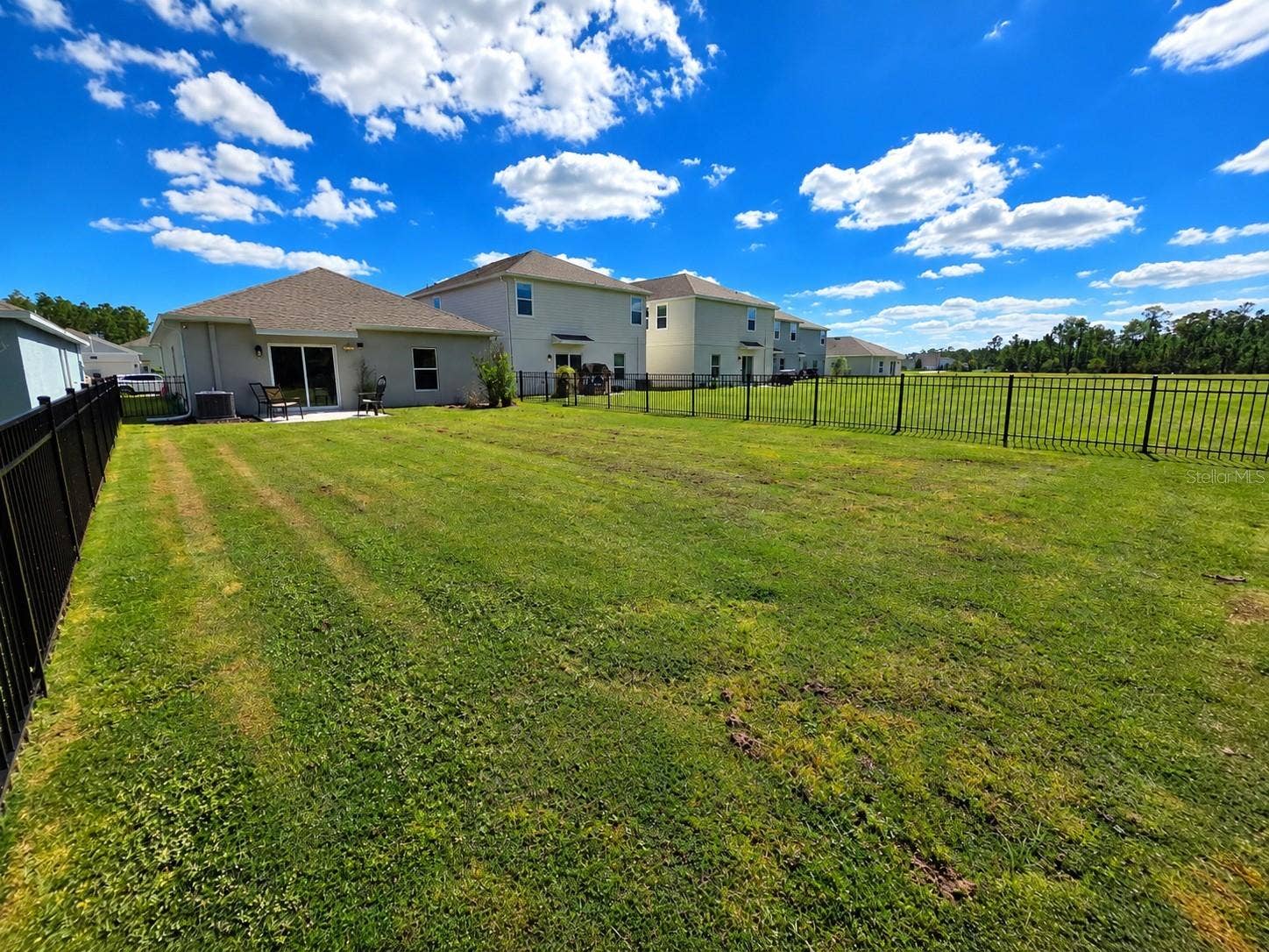 1263 SAND TRAP COURT, Daytona Beach, FL 32124 1263 SAND TRAP COURT, Daytona Beach, FL 32124