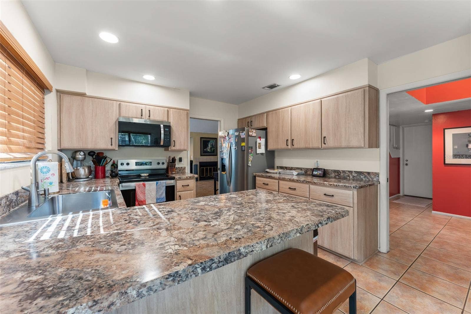 228 S FOX CHASE POINT, Longwood, FL 32779 228 S FOX CHASE POINT, Longwood, FL 32779