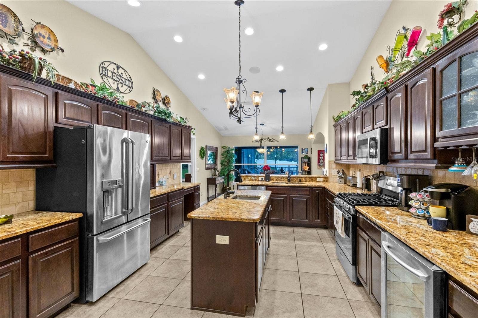 1206 LAKESHORE DRIVE, Mount Dora, FL 32757 1206 LAKESHORE DRIVE, Mount Dora, FL 32757