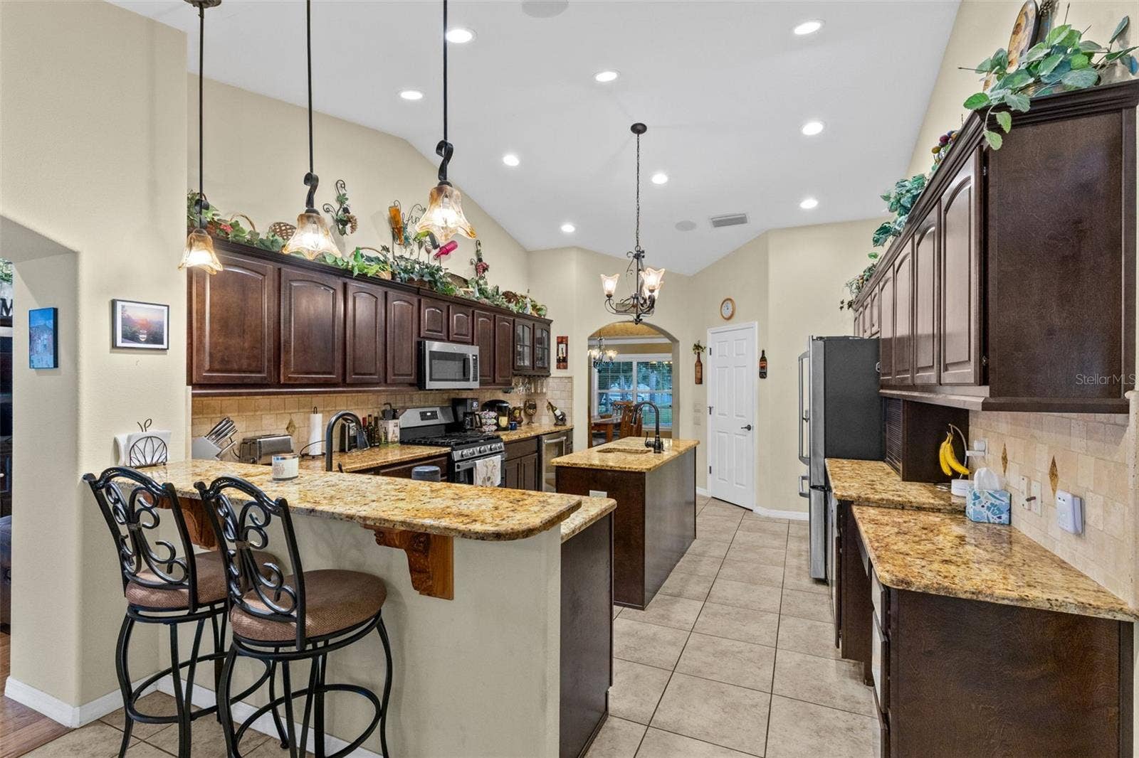 1206 LAKESHORE DRIVE, Mount Dora, FL 32757 1206 LAKESHORE DRIVE, Mount Dora, FL 32757