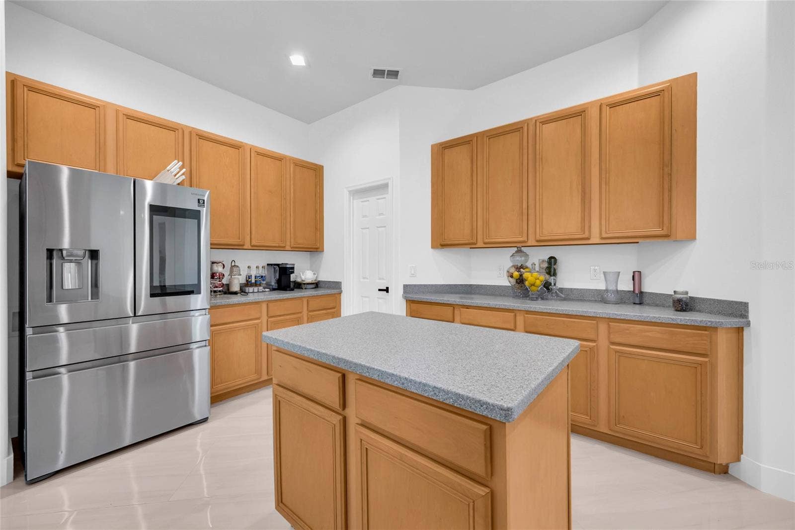 2935 WILLOW BAY TERRACE, Casselberry, FL 32707
