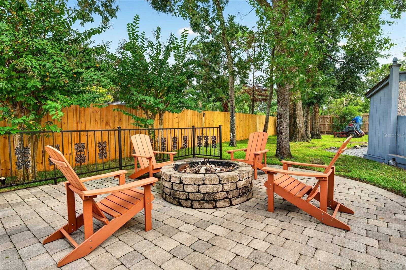 109 LAUREL OAK DRIVE, Longwood, FL 32779