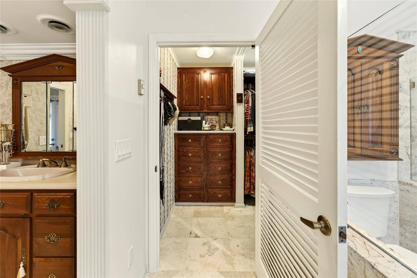 109 LAUREL OAK DRIVE, Longwood, FL 32779