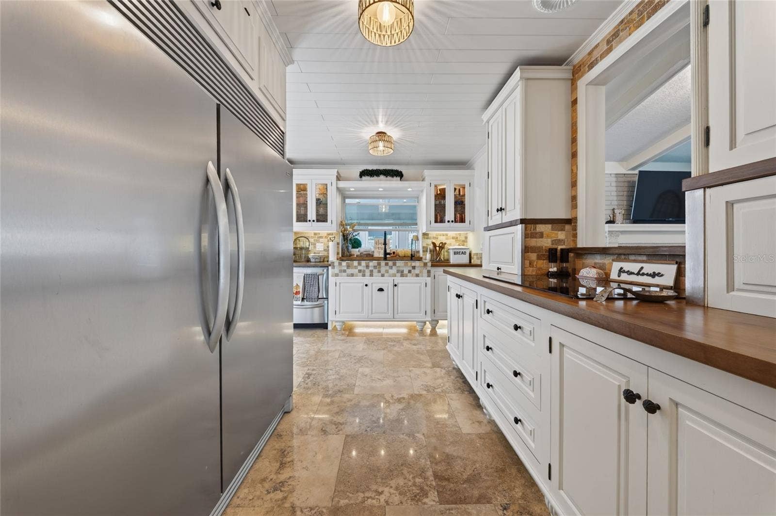 109 LAUREL OAK DRIVE, Longwood, FL 32779