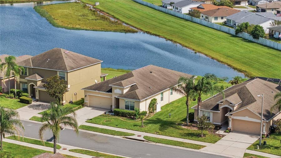 Property photo for 3652 MADBURY CIRCLE, Lakeland, FL