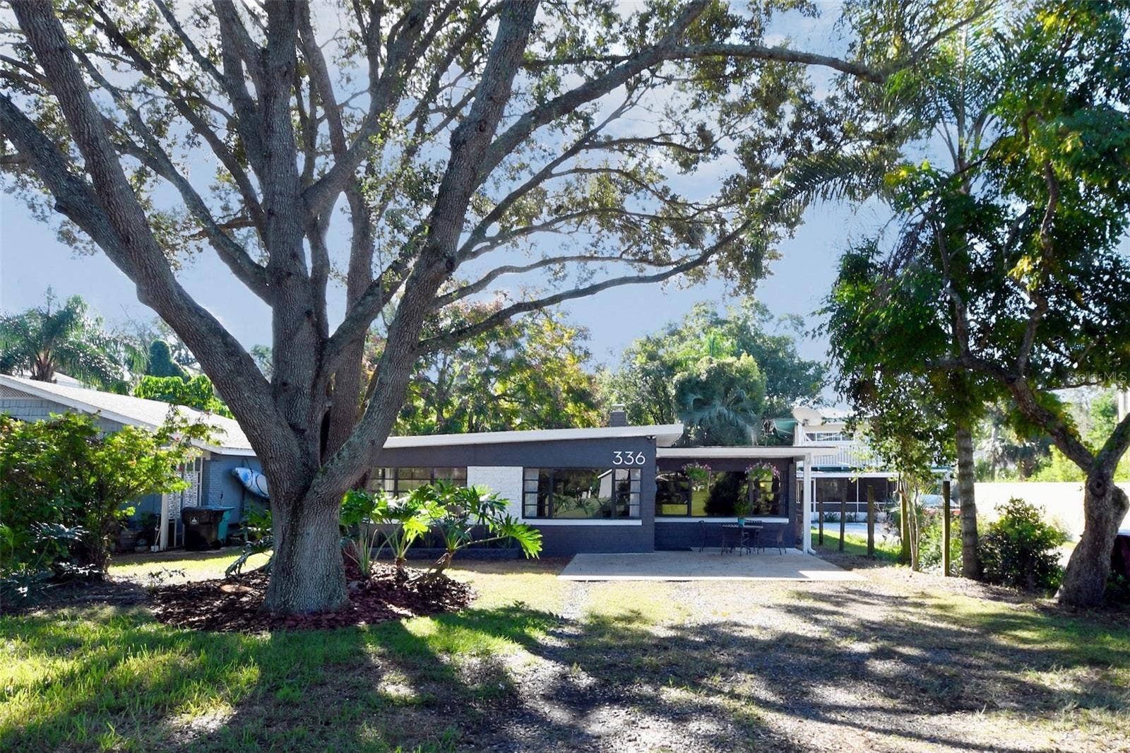 Welcome home! This property is situated in one of the most desirable neighborhoods in Orlando.