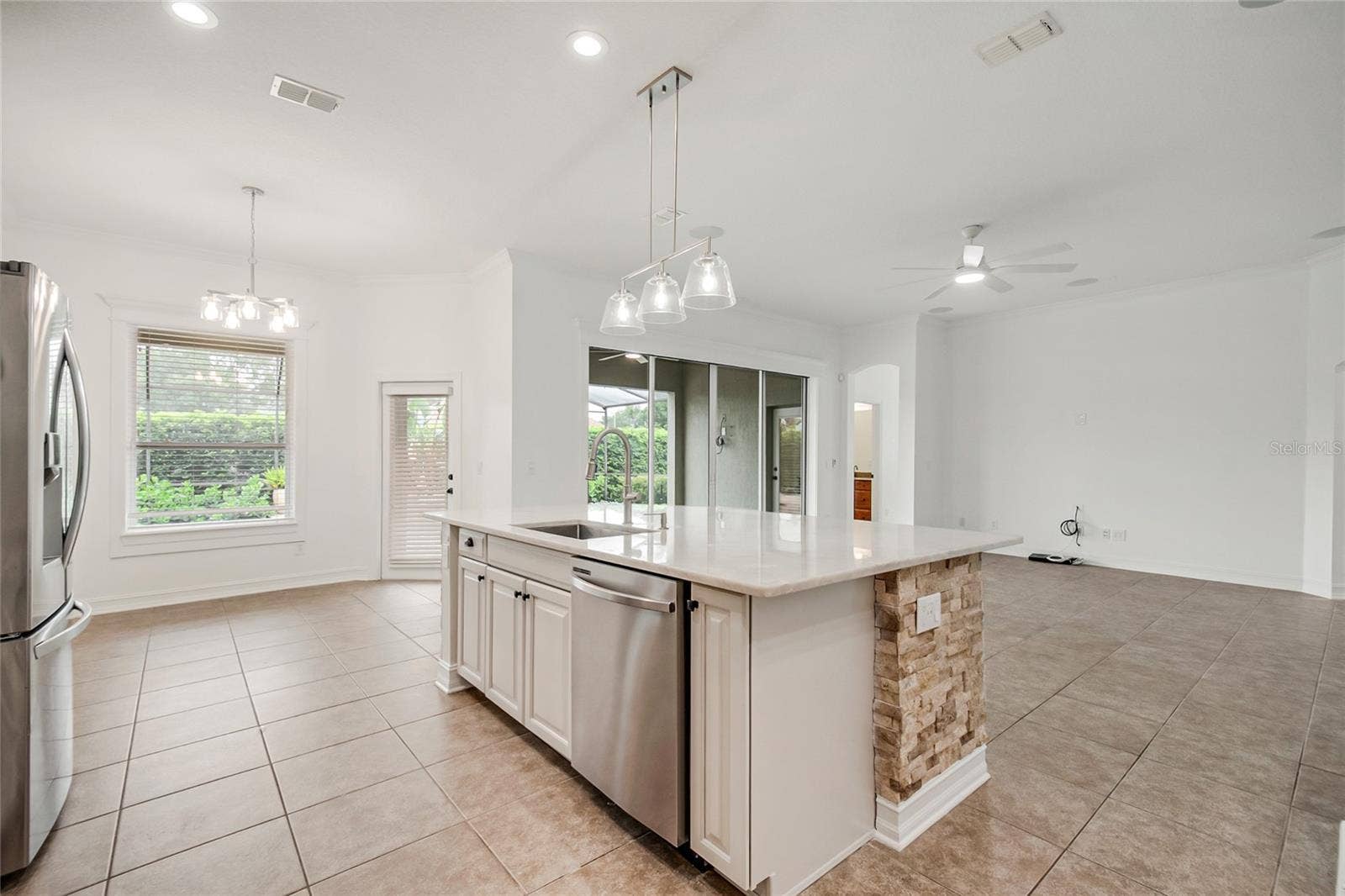 4244 ISLE VISTA AVENUE, Belle Isle, FL 32812 4244 ISLE VISTA AVENUE, Belle Isle, FL 32812