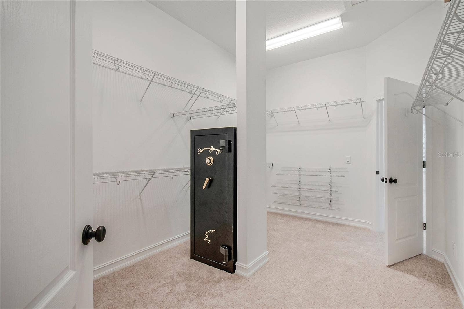 4244 ISLE VISTA AVENUE, Belle Isle, FL 32812 MASTER CLOSET