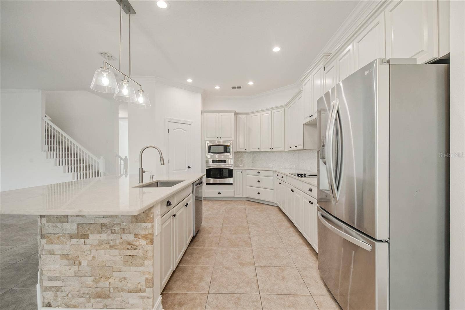 4244 ISLE VISTA AVENUE, Belle Isle, FL 32812 4244 ISLE VISTA AVENUE, Belle Isle, FL 32812