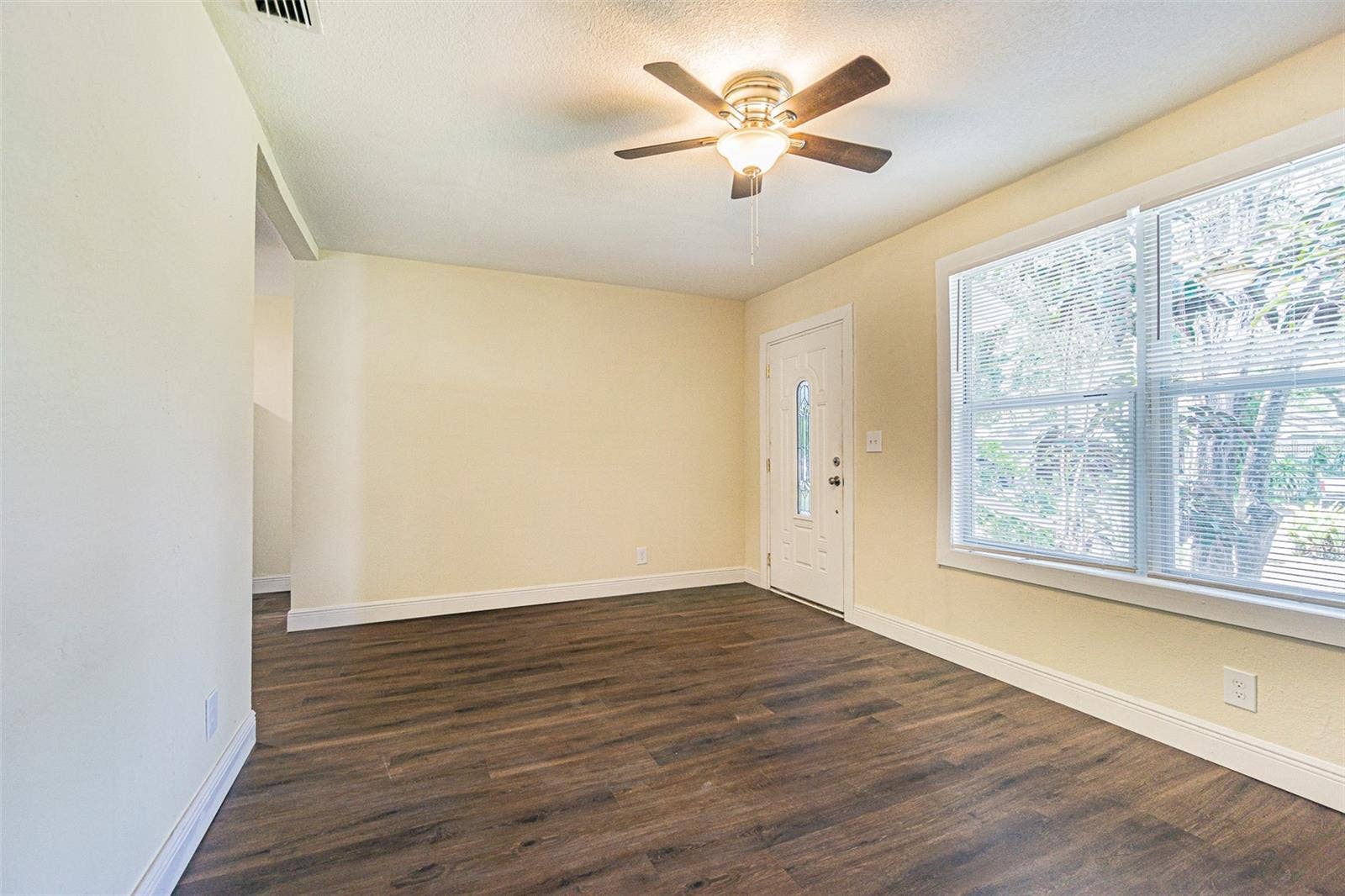 505.5 E VIRGINIA AVENUE, #1, Tampa, FL 33603 505.5 E VIRGINIA AVENUE, #1, Tampa, FL 33603