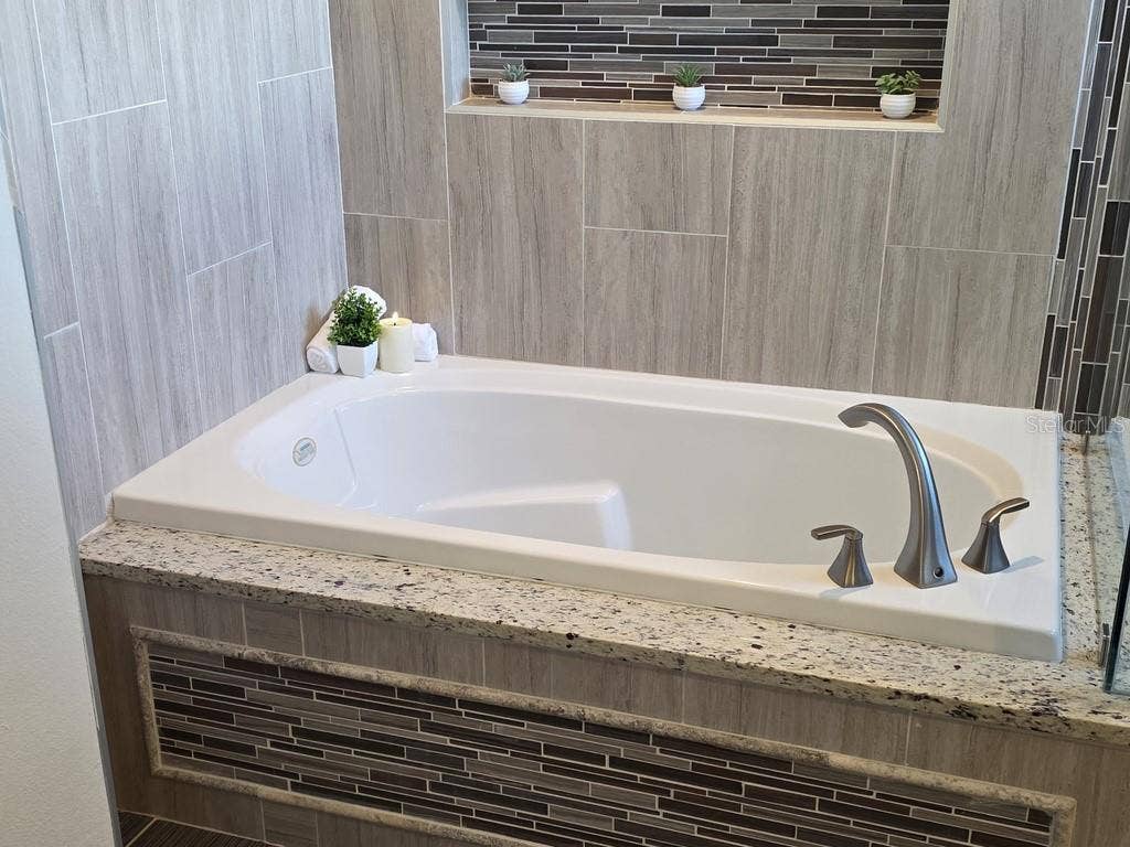 2512 BROOKSTONE DRIVE, Kissimmee, FL 34744 2512 BROOKSTONE DRIVE, Kissimmee, FL 34744