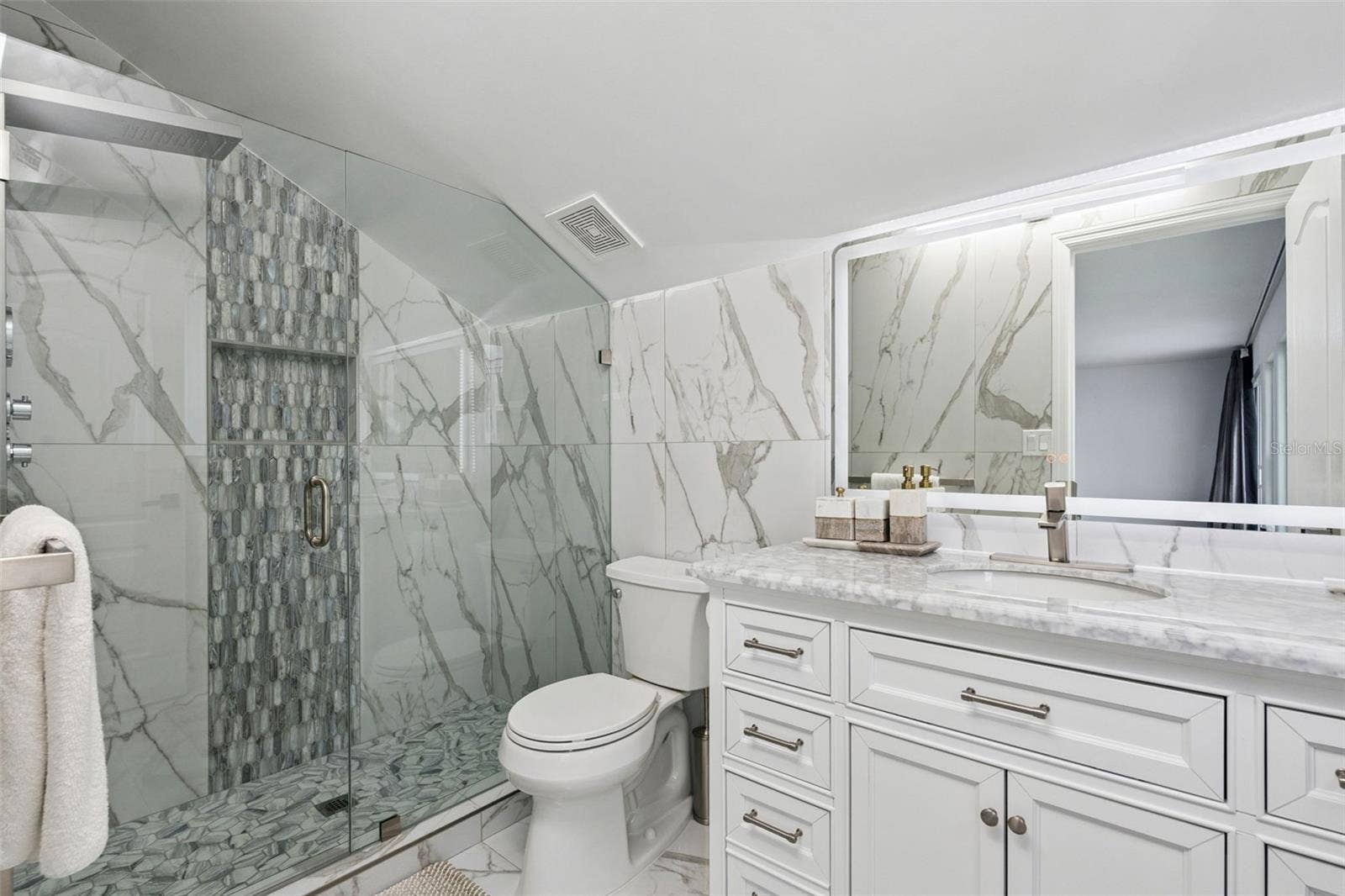 261 ZACHARY WADE STREET, Winter Garden, FL 34787 261 ZACHARY WADE STREET, Winter Garden, FL 34787