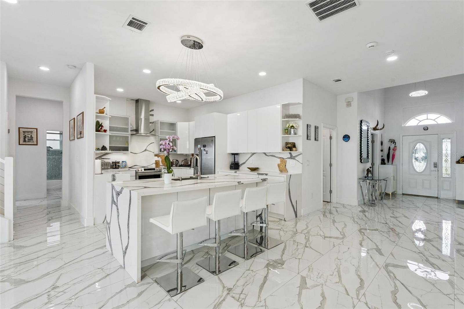 261 ZACHARY WADE STREET, Winter Garden, FL 34787 261 ZACHARY WADE STREET, Winter Garden, FL 34787