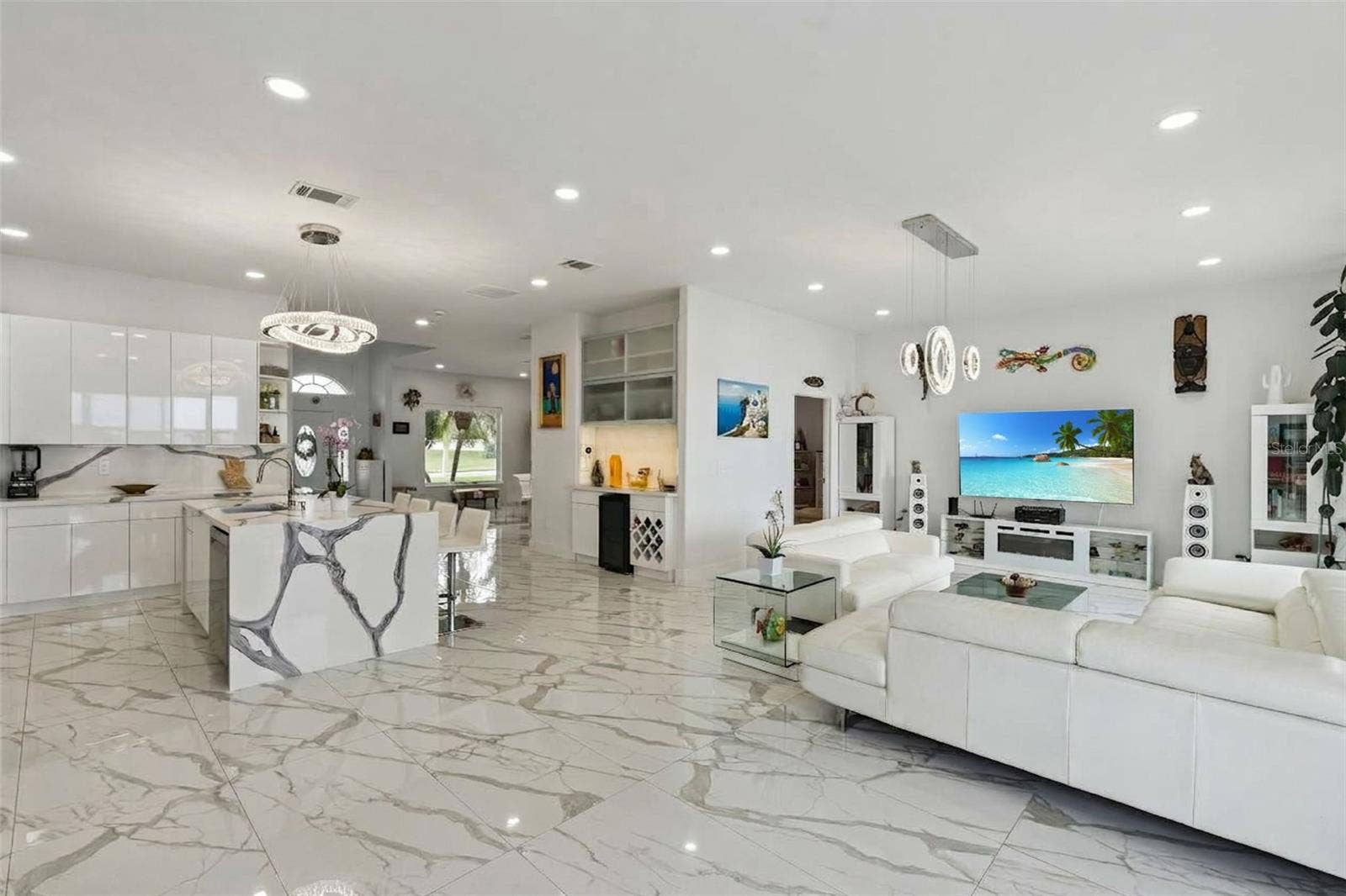 261 ZACHARY WADE STREET, Winter Garden, FL 34787 261 ZACHARY WADE STREET, Winter Garden, FL 34787