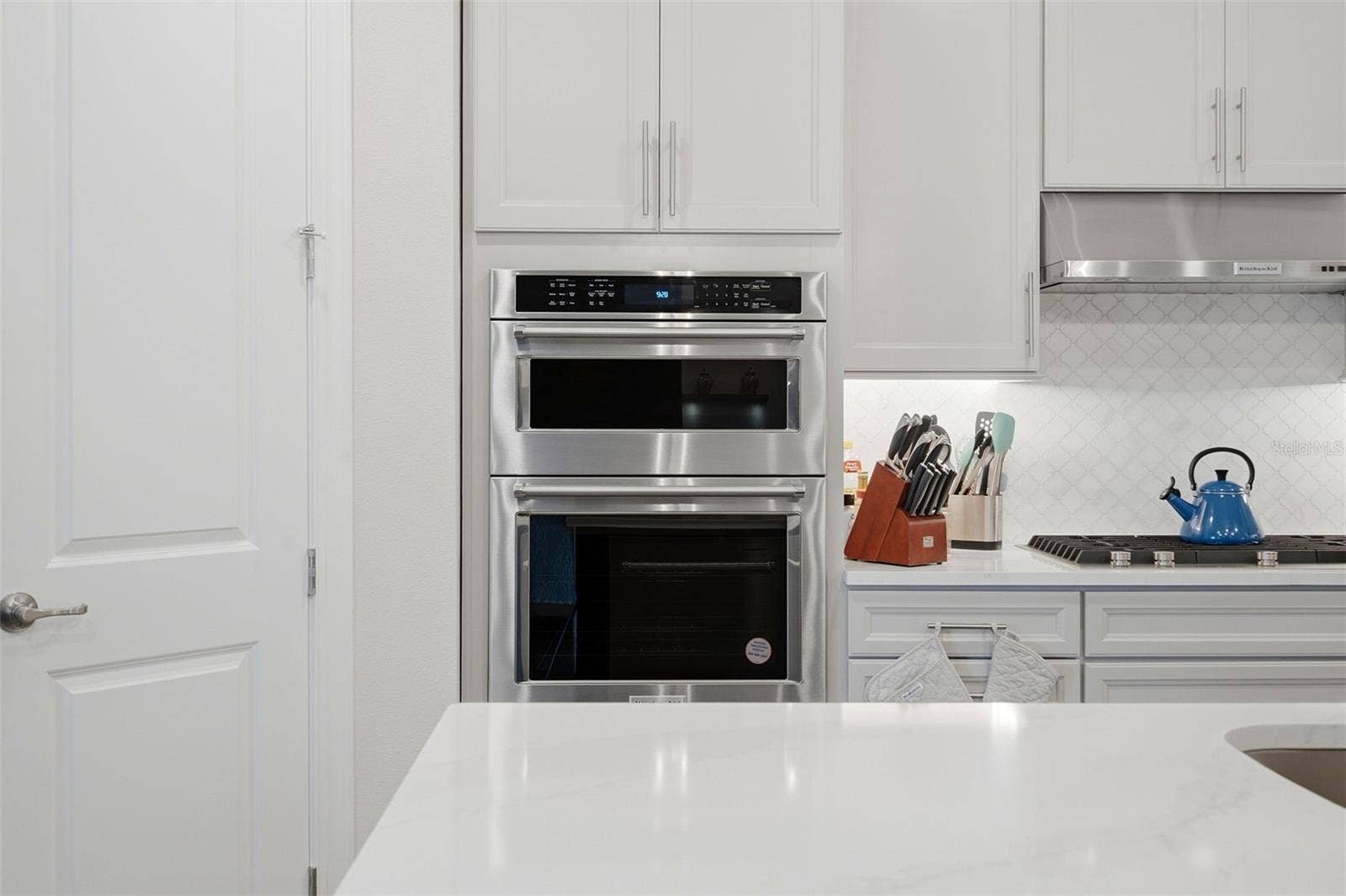 7643 WANDERING WAY, Orlando, FL 32836 7643 WANDERING WAY, Orlando, FL 32836