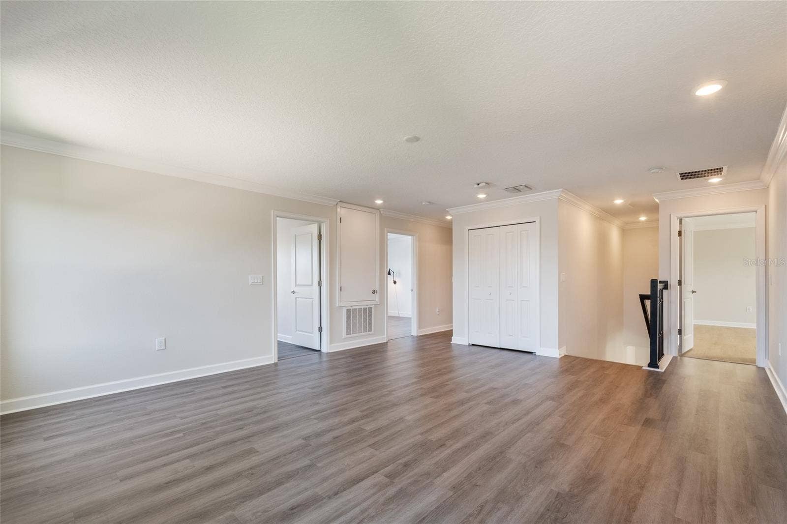 10192 LOVEGRASS LANE, Orlando, FL 32832