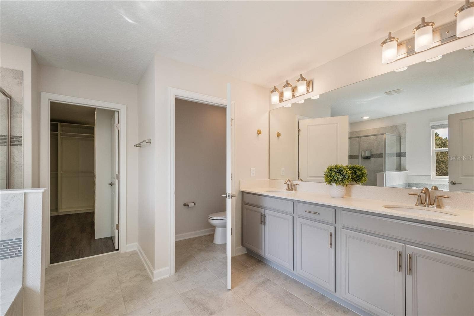 10192 LOVEGRASS LANE, Orlando, FL 32832
