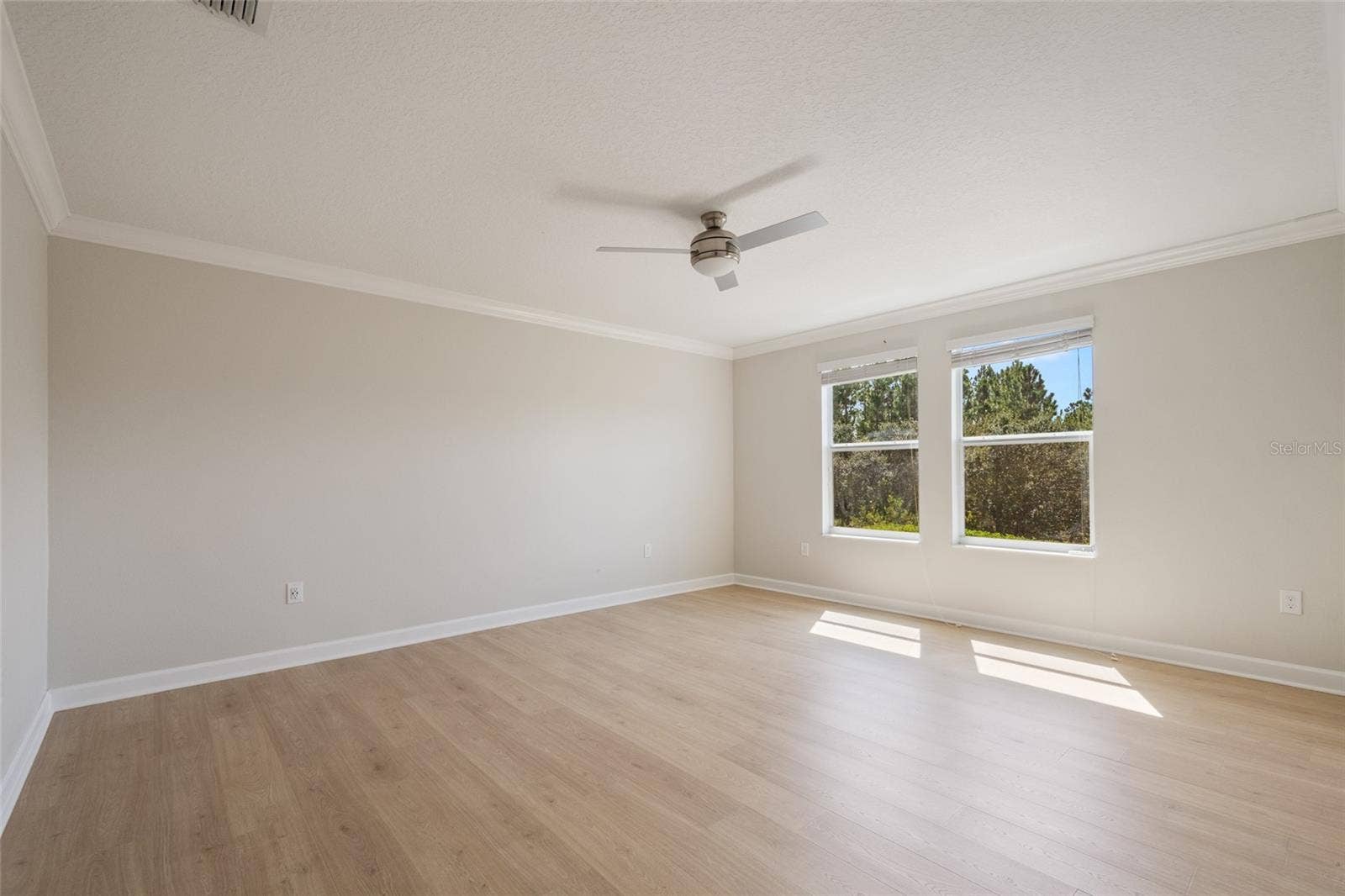 10192 LOVEGRASS LANE, Orlando, FL 32832