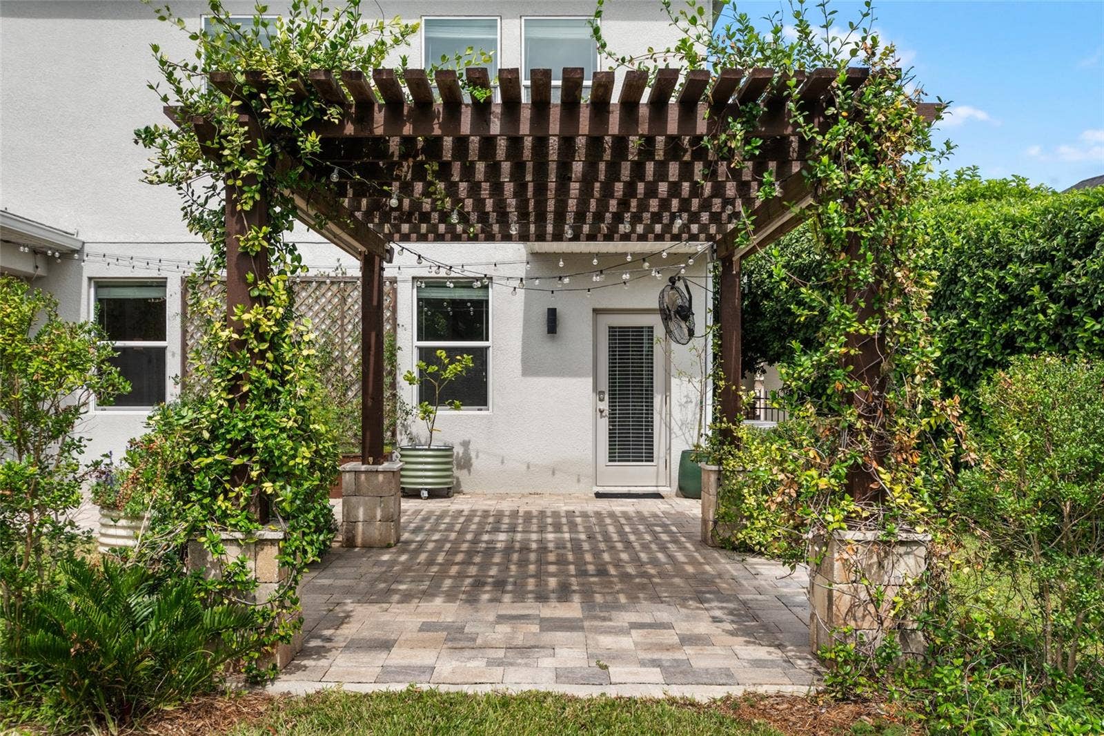10192 LOVEGRASS LANE, Orlando, FL 32832