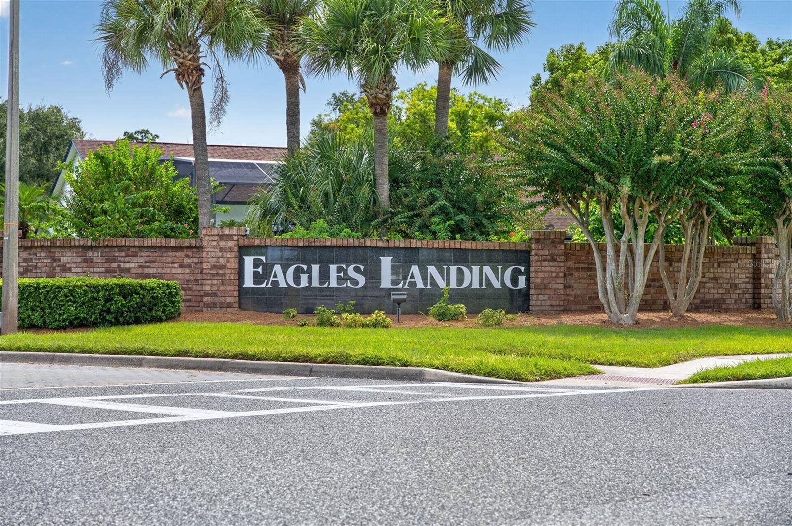 This beautiful lakefront home is ideally situated in the Eagles Landing neighborhood of Hunter's Creek.
