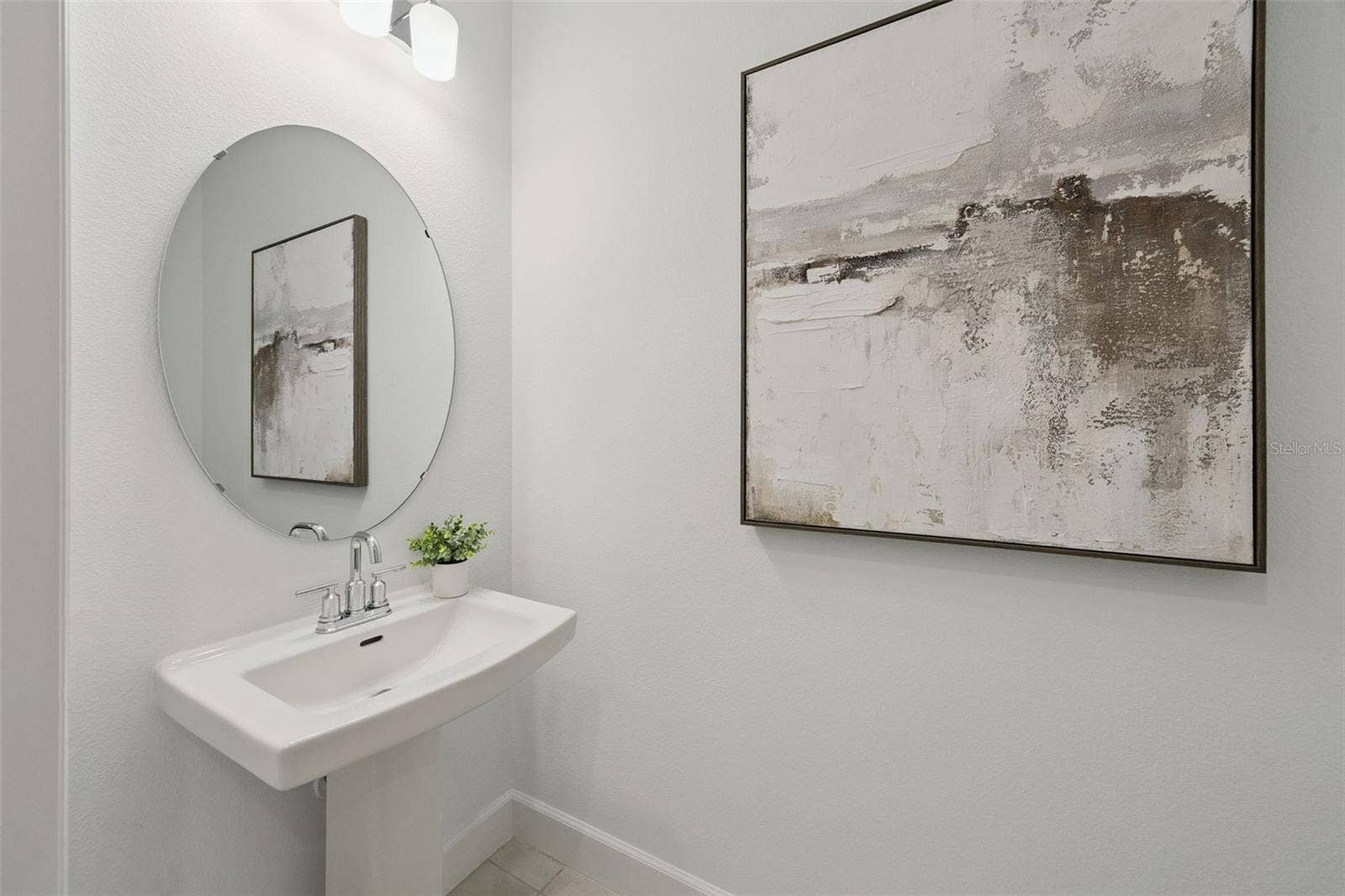 16283 HONEY HARVEST STREET, Winter Garden, FL 34787 Downstairs Powder Room