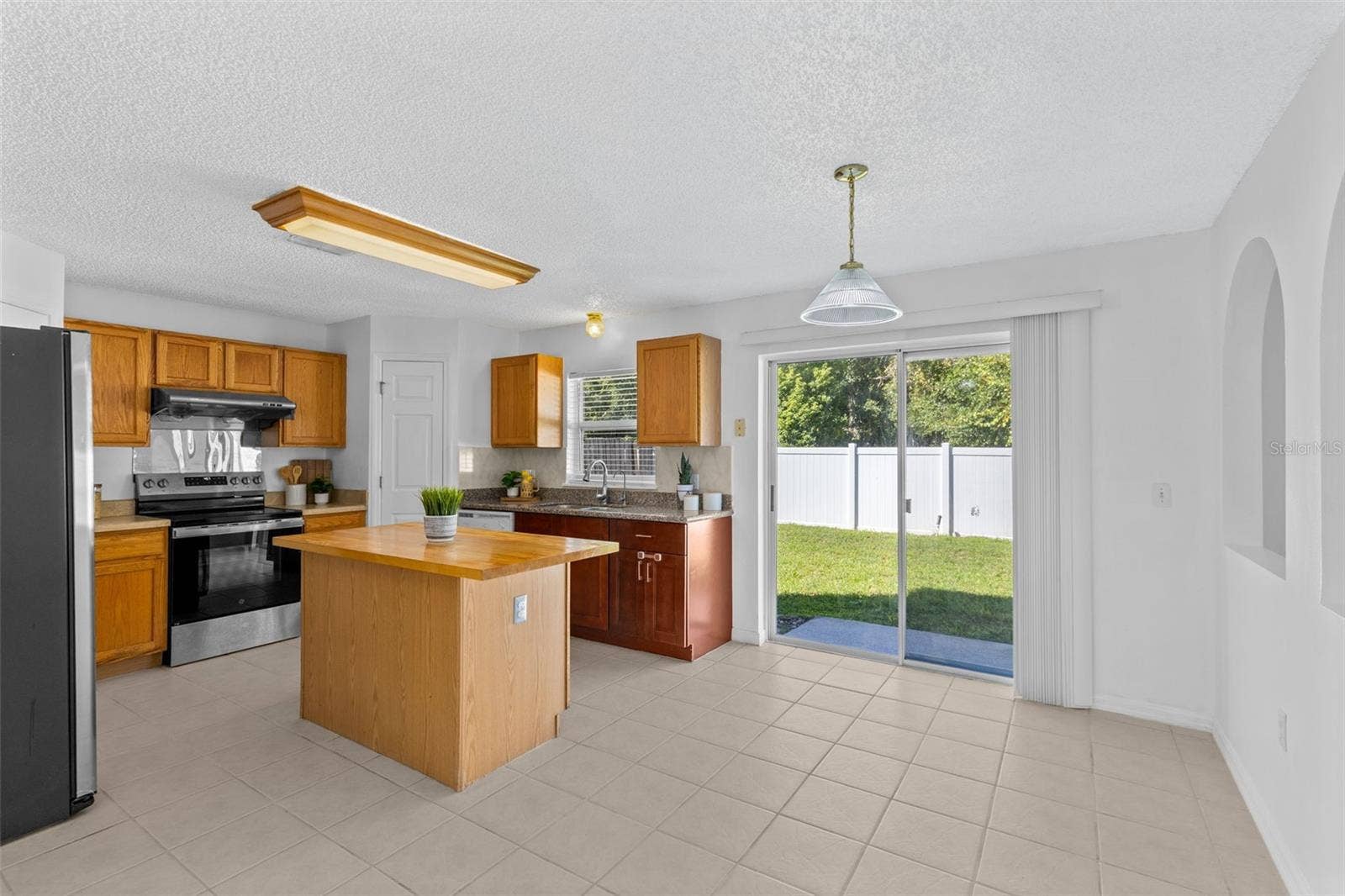 Large Open Kitchen