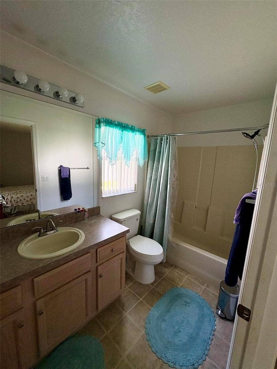 68 BALTIMORE LANE, Palm Coast, FL 32137