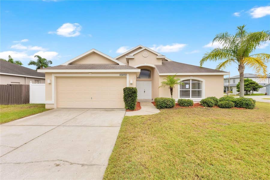 Property photo for 10250 PEOPLES LOOP, Port Richey, FL