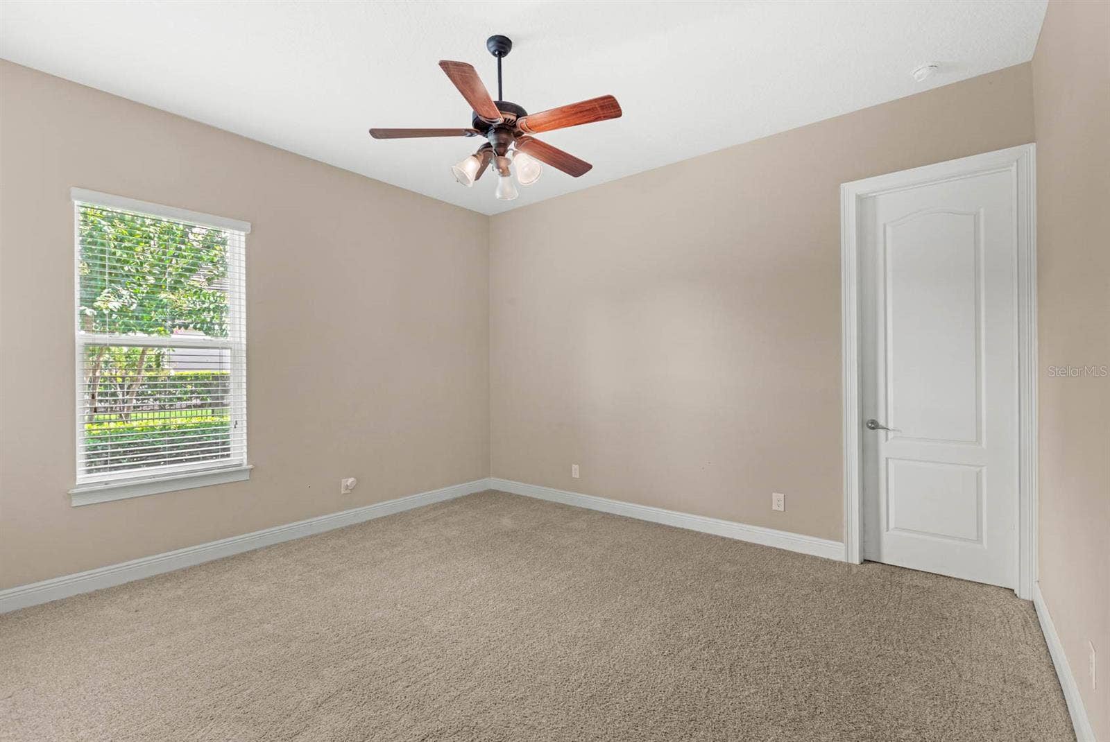 31722 RED TAIL BOULEVARD, Sorrento, FL 32776 31722 RED TAIL BOULEVARD, Sorrento, FL 32776