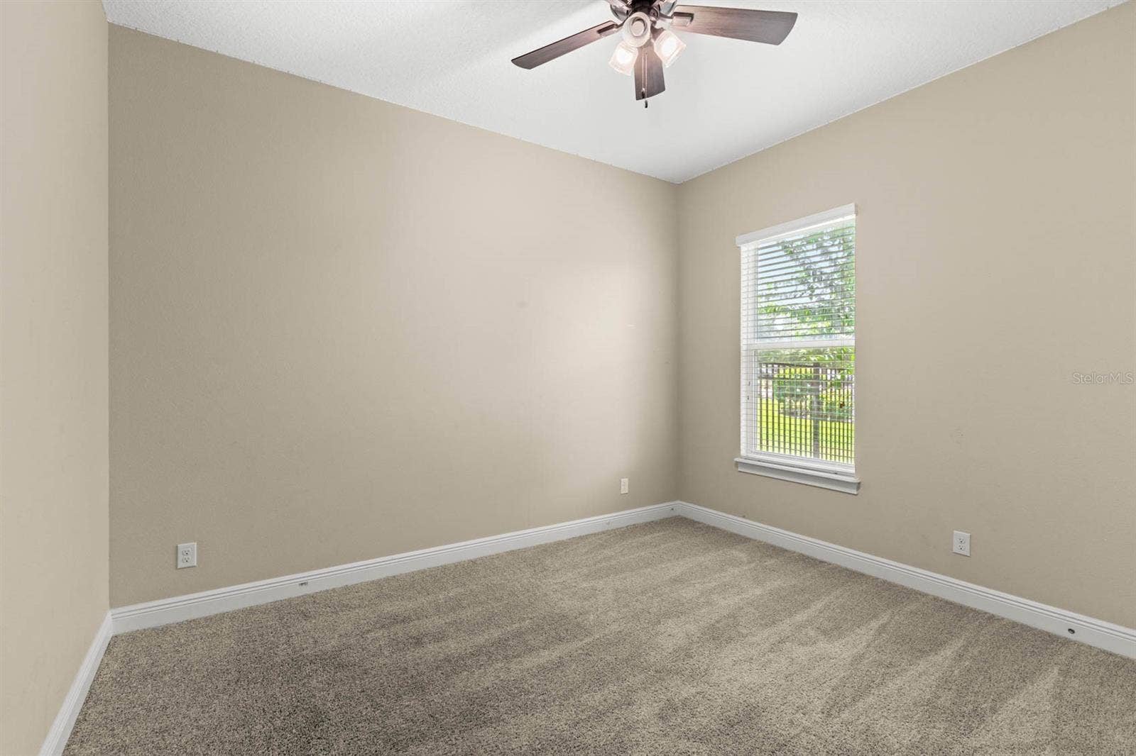 31722 RED TAIL BOULEVARD, Sorrento, FL 32776 31722 RED TAIL BOULEVARD, Sorrento, FL 32776