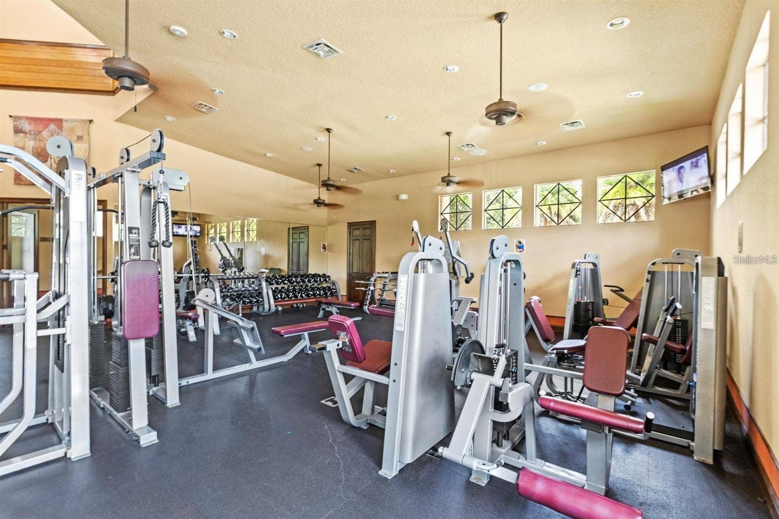 31722 RED TAIL BOULEVARD, Sorrento, FL 32776 31722 RED TAIL BOULEVARD, Sorrento, FL 32776