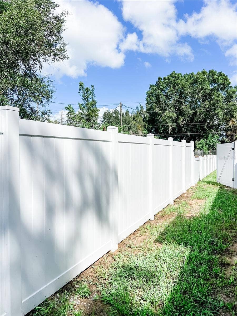 1314 ROBIE AVENUE, Mount Dora, FL 32757 1314 ROBIE AVENUE, Mount Dora, FL 32757