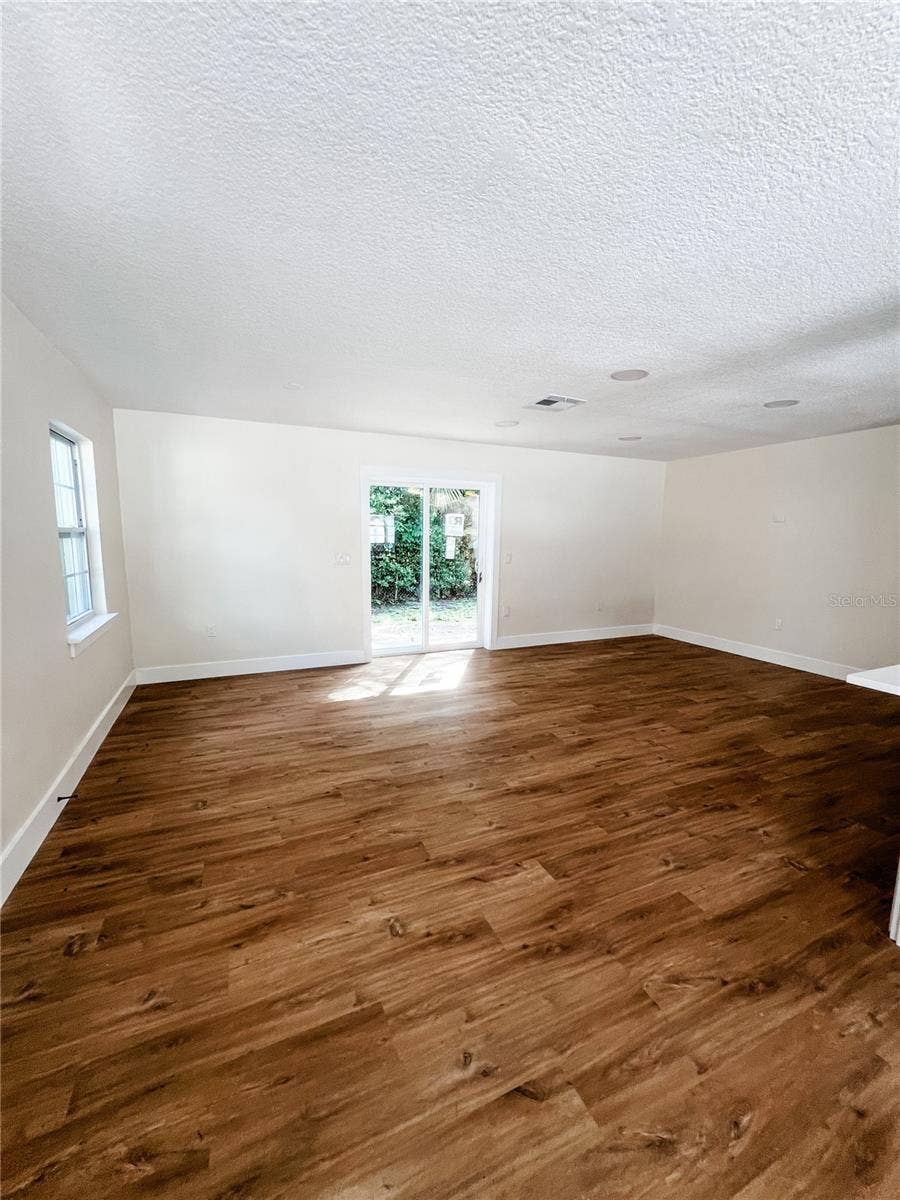1314 ROBIE AVENUE, Mount Dora, FL 32757 1314 ROBIE AVENUE, Mount Dora, FL 32757