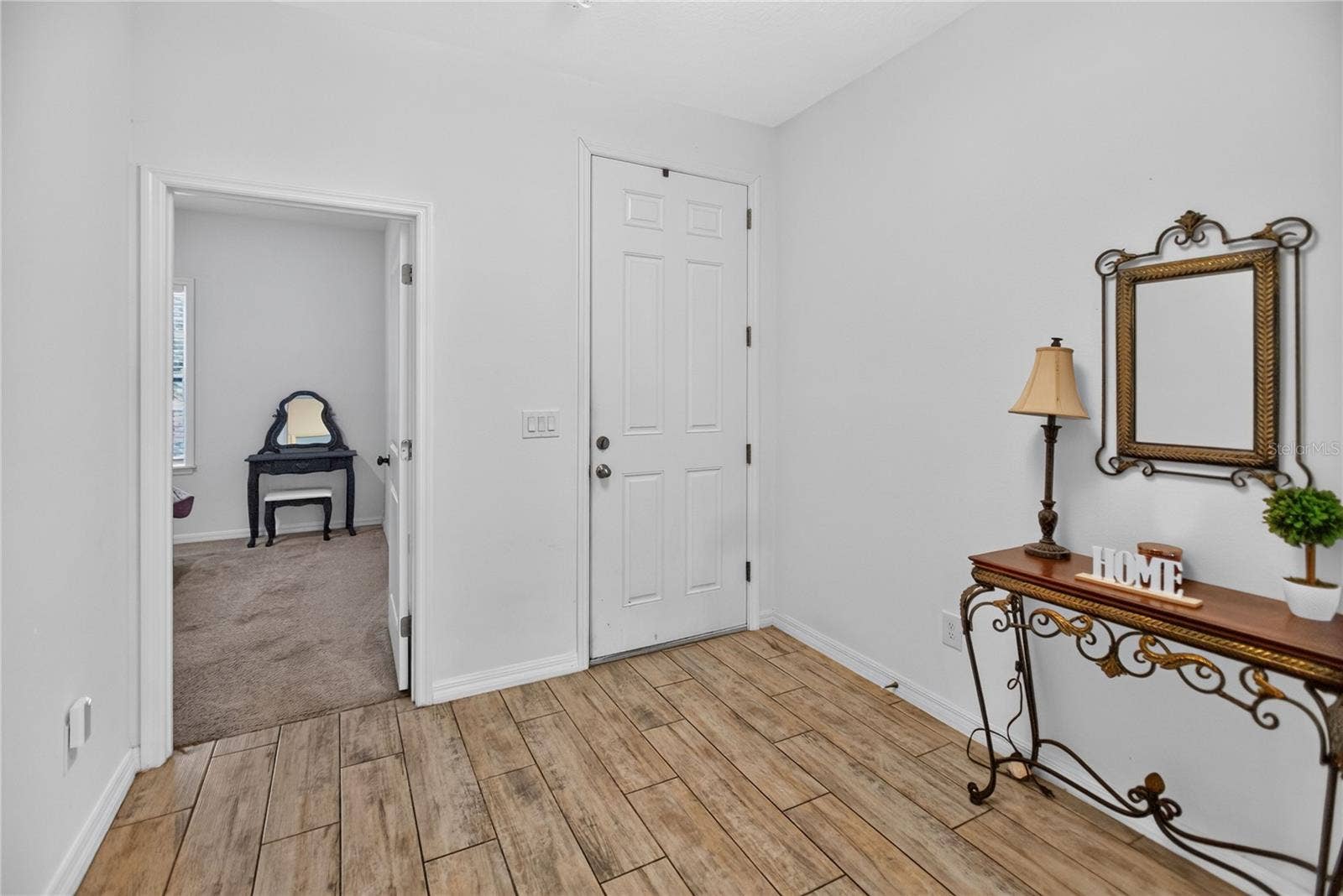 2008 BUCKHANON TRAIL, Deland, FL 32720 2008 BUCKHANON TRAIL, Deland, FL 32720