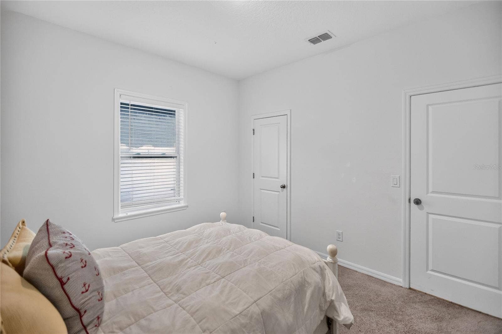 2008 BUCKHANON TRAIL, Deland, FL 32720 2008 BUCKHANON TRAIL, Deland, FL 32720