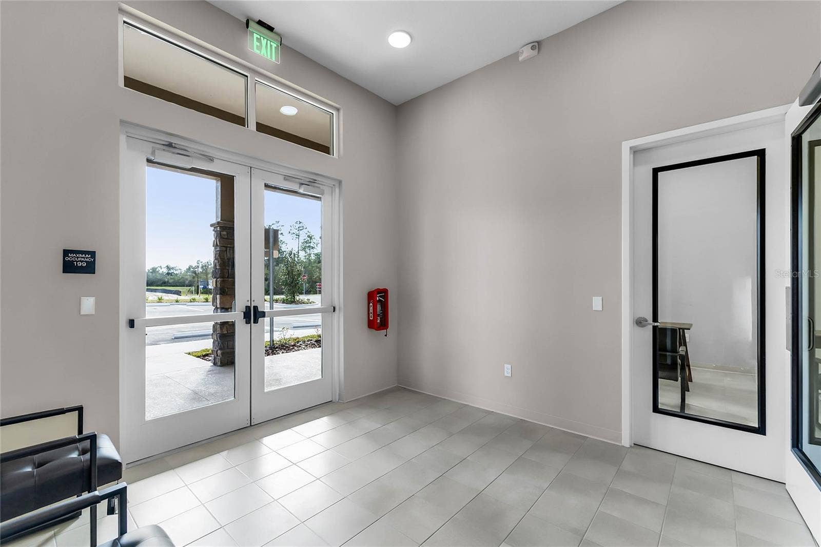 3041 KINGSMAN TRAIL, Ormond Beach, FL 32174 3041 KINGSMAN TRAIL, Ormond Beach, FL 32174