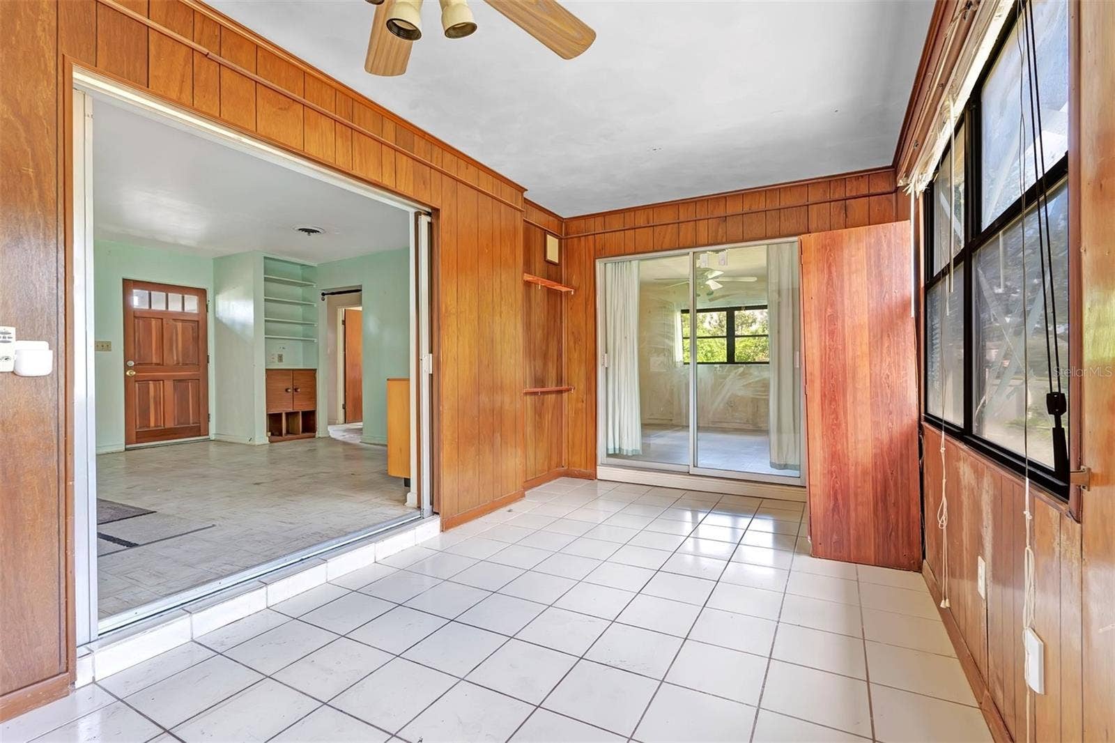 4800 BEACH BOULEVARD, Orlando, FL 32803 4800 BEACH BOULEVARD, Orlando, FL 32803